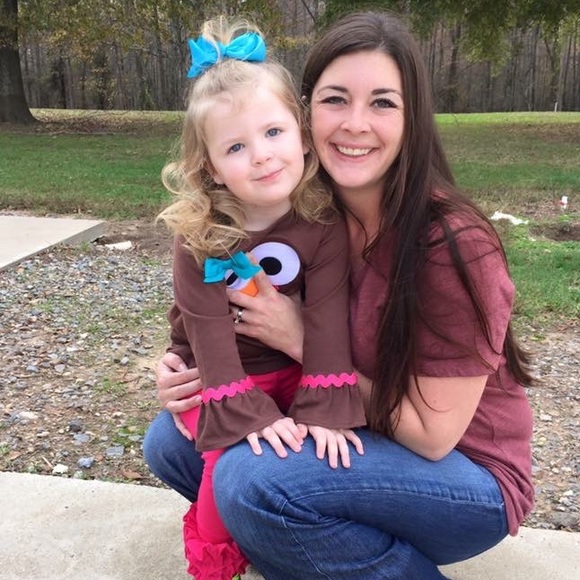 Meet your Posher, Erin - Picture 6 of 8